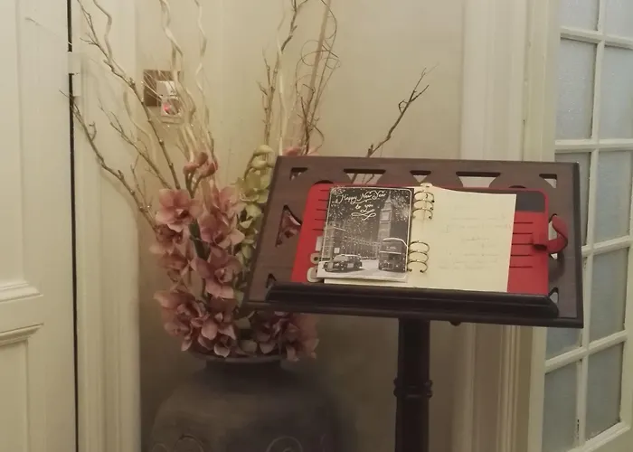 Calamatta Gæstehus 4*